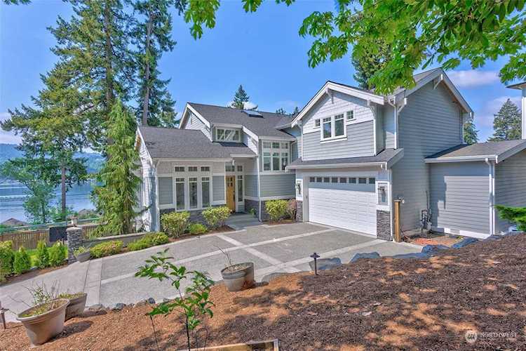 19302 SE 24th Way Sammamish, WA 98075
