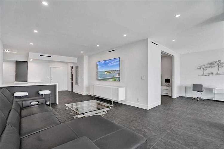 2100 S Ocean Ln #2510 Fort Lauderdale, FL 33316