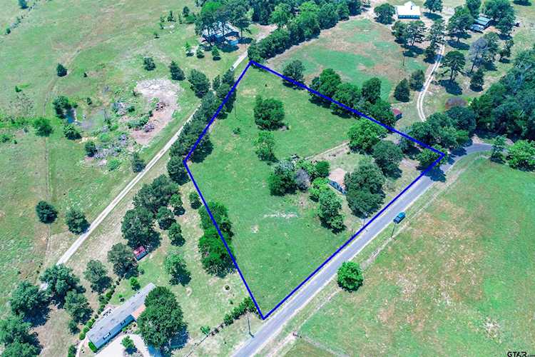 1513 County Road 3875 Mineola, TX 75773