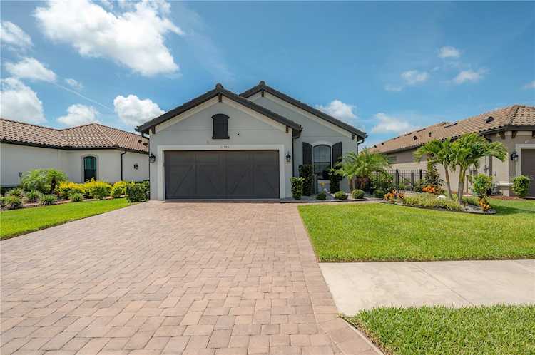 11386 Felicia Dr Odessa, FL 33556