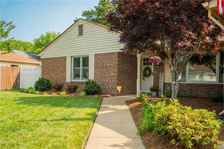 2188 Middleburg Rd Virginia Beach, VA 23454