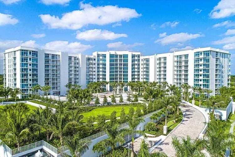 20155 Boca West Drive #B-302 Boca Raton, FL 33434