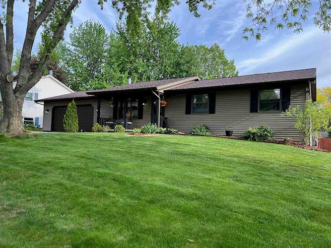 2897 Tradewinds Trl Green Bay, City of Green Bay, WI 54131-1430