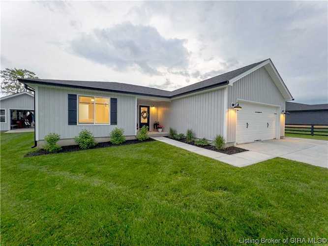 8215 Salem Church Rd Charlestown, IN 47111