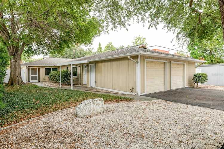 3716 W Oklahoma Ave Tampa, FL 33611