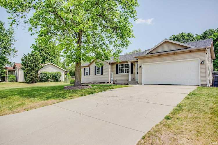 56766 Meadow Glen Drive Elkhart, IN 46516