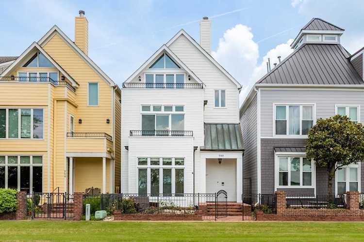 948 Island Dr Memphis, TN 38103
