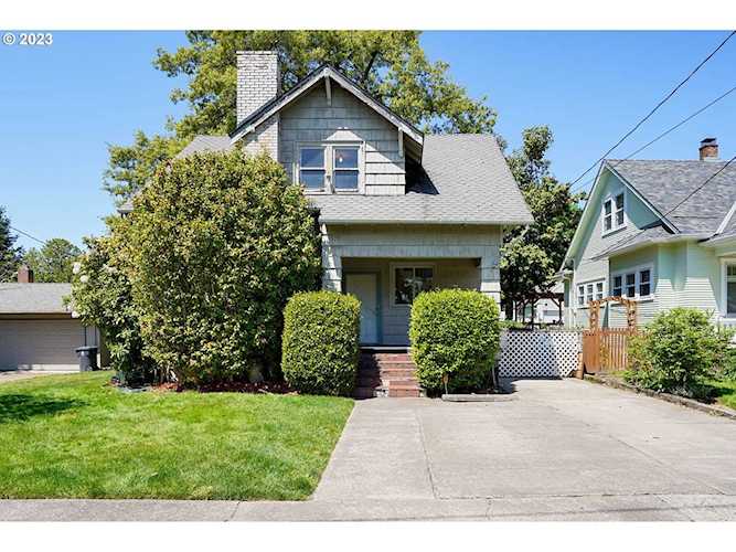 625 15th ST Salem, OR 97301