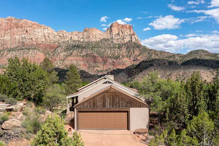 1510 Claret Cup LN Springdale, UT 84767