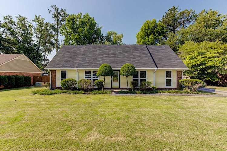 5527 Tylertown Ave Bartlett, TN 38134
