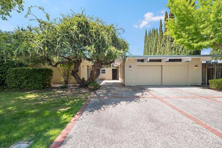 3530 Arbutus Ave Palo Alto, CA 94303