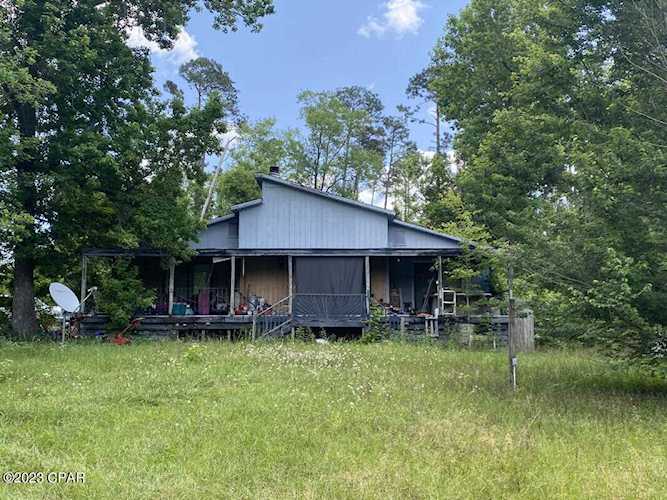 976 Daniel Dr Alford, FL 32420