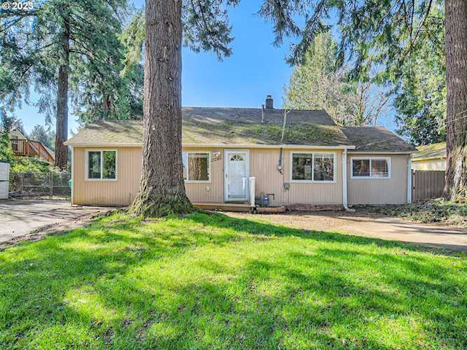 13246 SE Raymond ST Portland, OR 97236