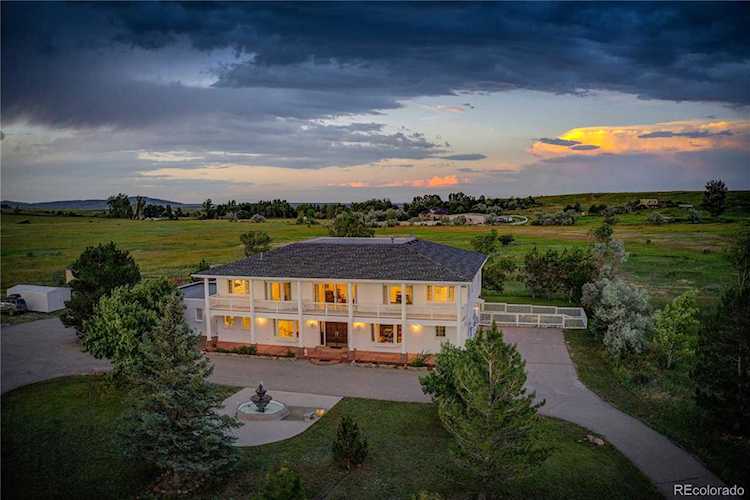 9000 N 39th St Longmont, CO 80503