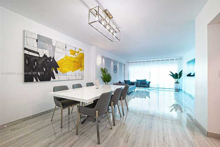 300 Bayview Dr #1207 Sunny Isles Beach, FL 33160
