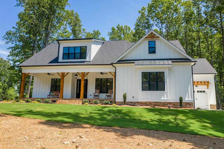 78 Retreat Drive Fuquay Varina, NC 27526 | MLS 2485901 Photo 1