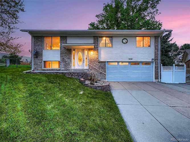 13789 W Asbury Circle Lakewood, CO 80228