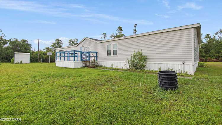 8536 Eastwood Ave Youngstown, FL 32466