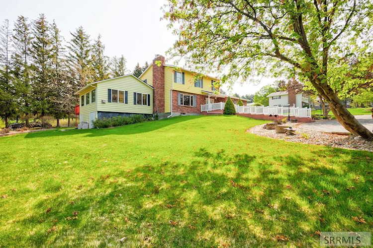 1325 Meadow View Drive Rexburg, ID 83440