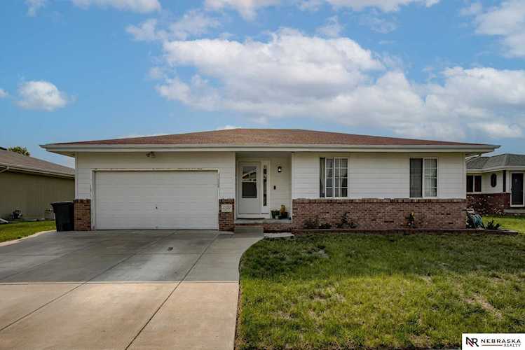 2100 NW 58th St Lincoln, NE 68528