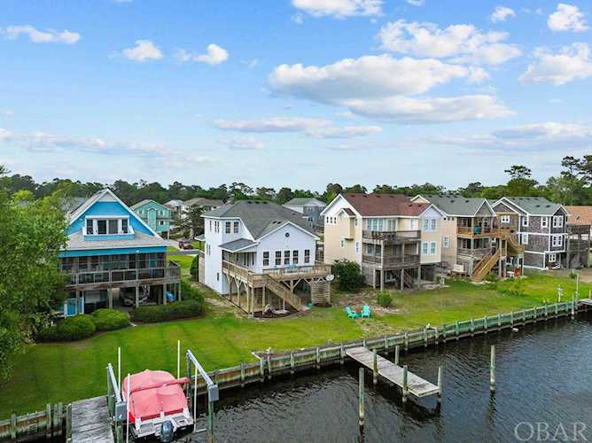 229 Roanoke Drive Kill Devil Hills, NC 27948