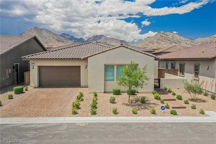 325 Jackalberry St Las Vegas, NV 89138