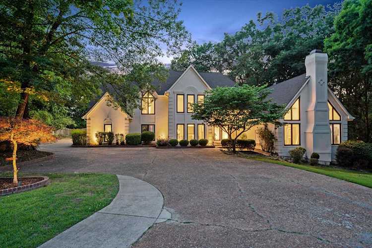 8988 Forest Hill-Irene Cv Germantown, TN 38139