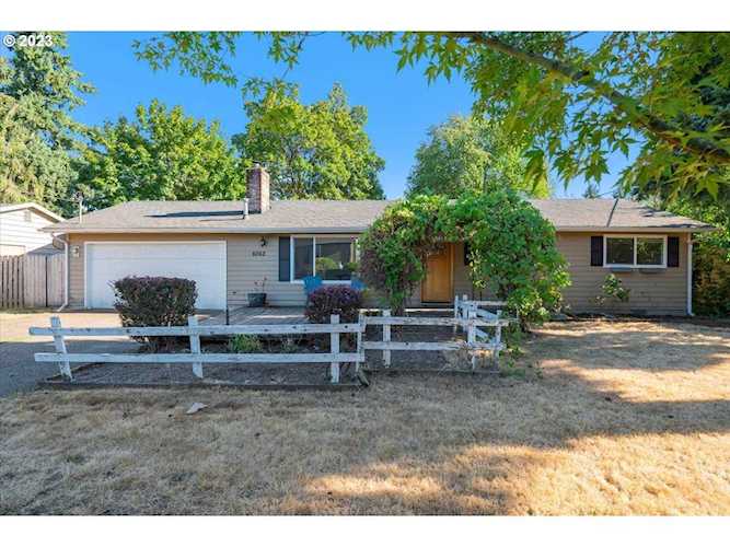 6062 Burma RD Lake Oswego, OR 97035
