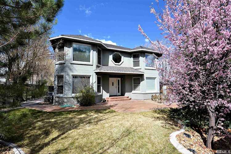 545 Skyline Bl Reno, NV 89509