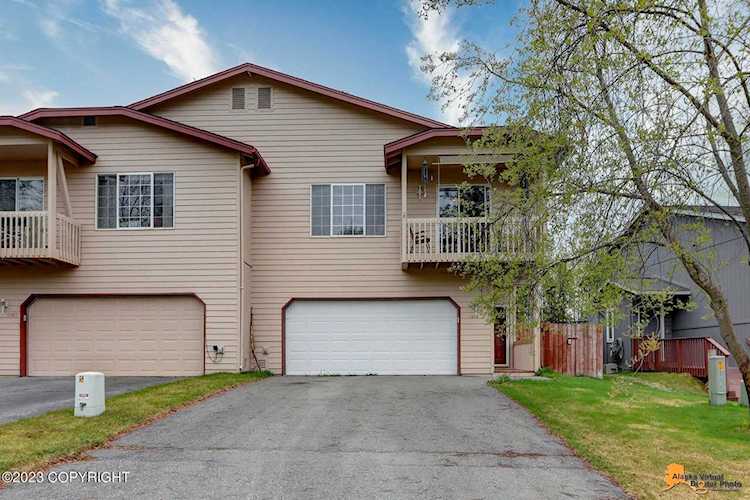 8913 Northwood Park Circle Eagle River, AK 99577