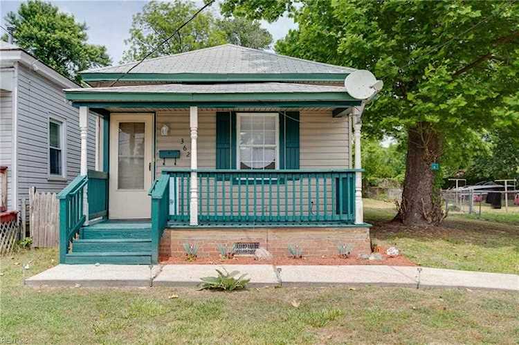 362 Pine Ave Newport News, VA 23607