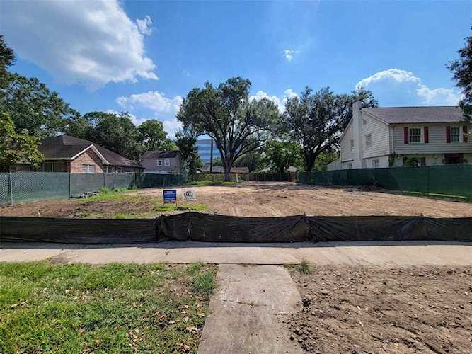 1924 Canterbury St Houston, TX 77030