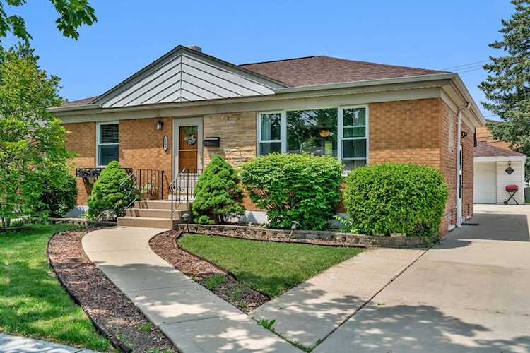 1800 Mayfair Ave Westchester, IL 60154