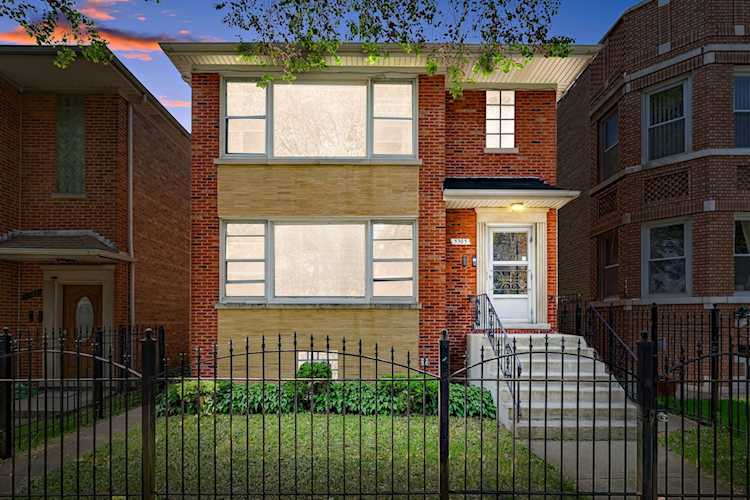 5305 W Schubert Ave Chicago, IL 60639