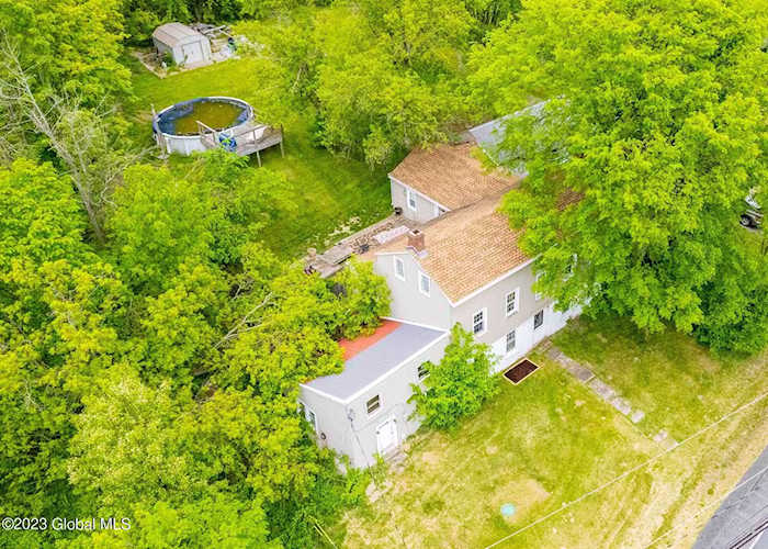 3906 Ny-2 Troy, NY 12180