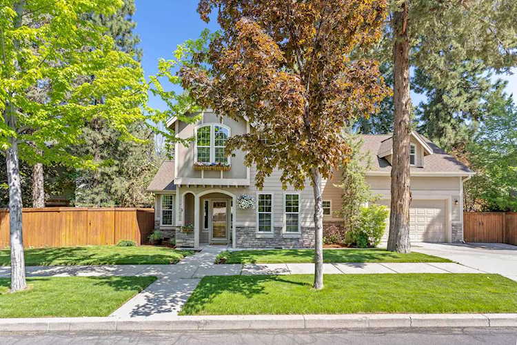 19774 Clarion Ave Bend, OR 97702
