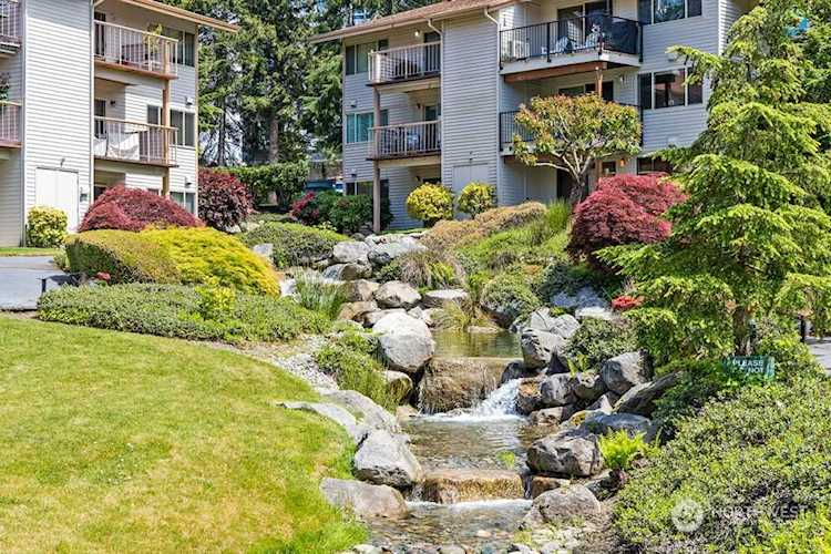7606 37th St W #3L University Place, WA 98466