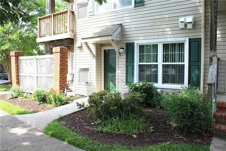 12837 Daybreak Circle Newport News, VA 23602