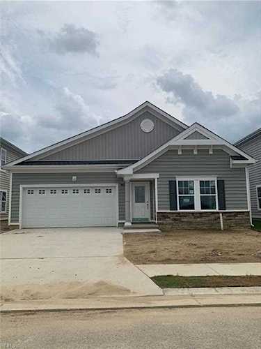 194 Norfleet Ln Suffolk, VA 23434