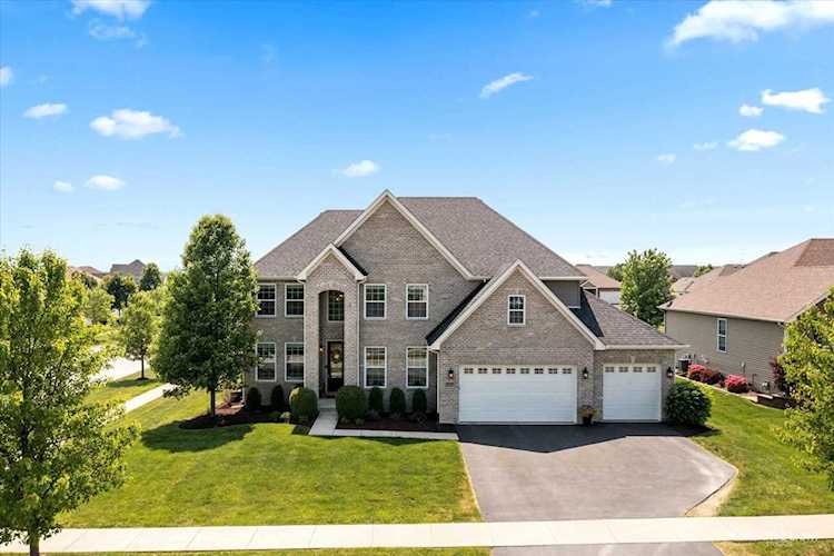 856 N Carly Circle Yorkville, IL 60560