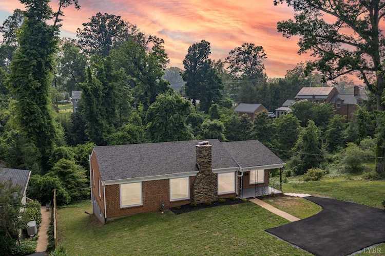 3745 Woodside Ave Lynchburg, VA 24503