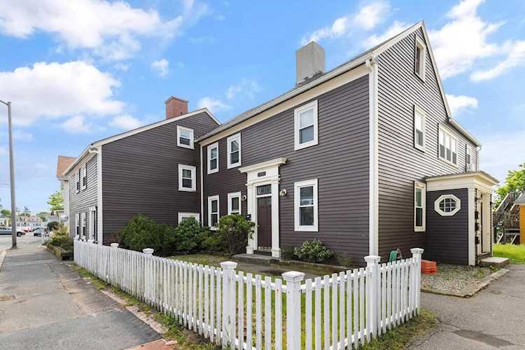 85 Prospect St Gloucester, MA 01930