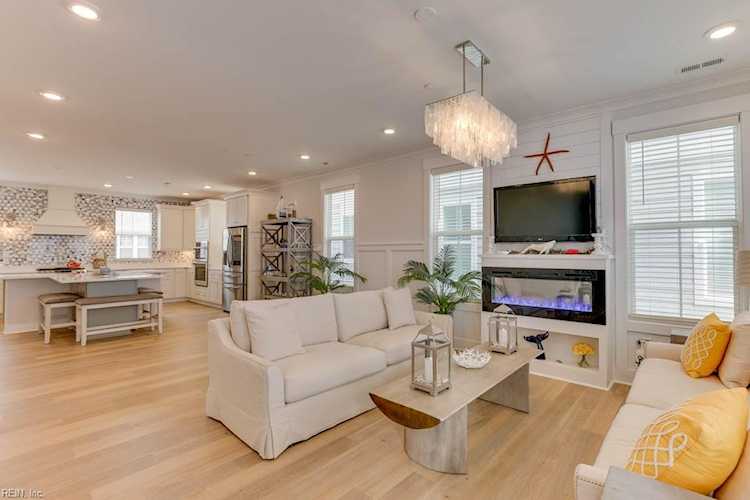 9611 22nd Bay St Norfolk, VA 23518