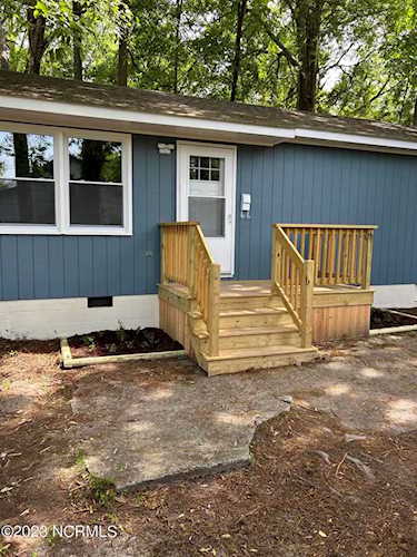 701 Anderson Street Elizabeth City, NC 27909