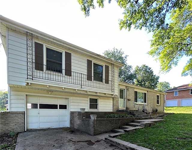 3721 S Woodland Ave Independence, MO 64052 | MLS 2437003 Photo 1