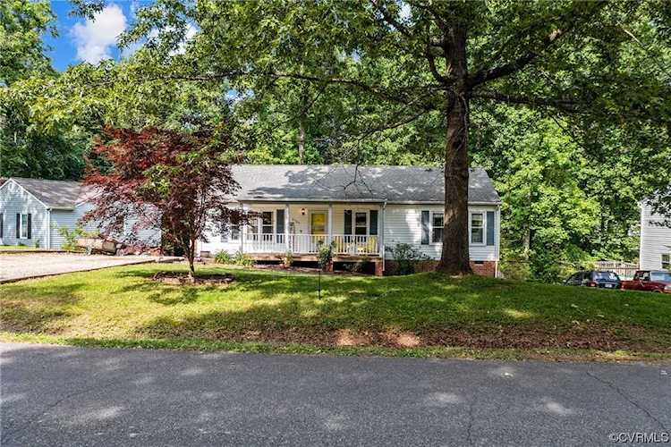 2505 Colgrave Rd Midlothian, VA 23112 | MLS 2312655 Photo 1