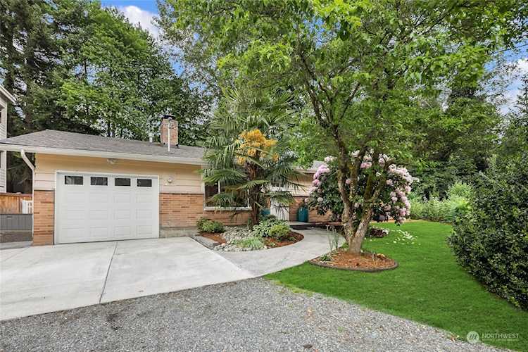828 2nd Ave Kirkland, WA 98033
