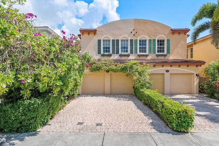 1617 NE 5th St #1617 Fort Lauderdale, FL 33301
