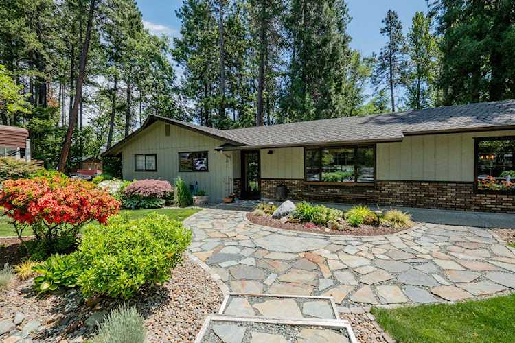 1973 Southgate way Way Grants Pass, OR 97527
