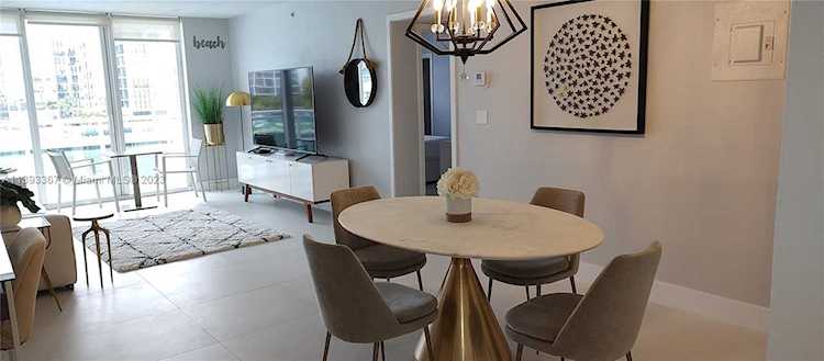 3000 S Ocean Dr #204 Hollywood, FL 33019